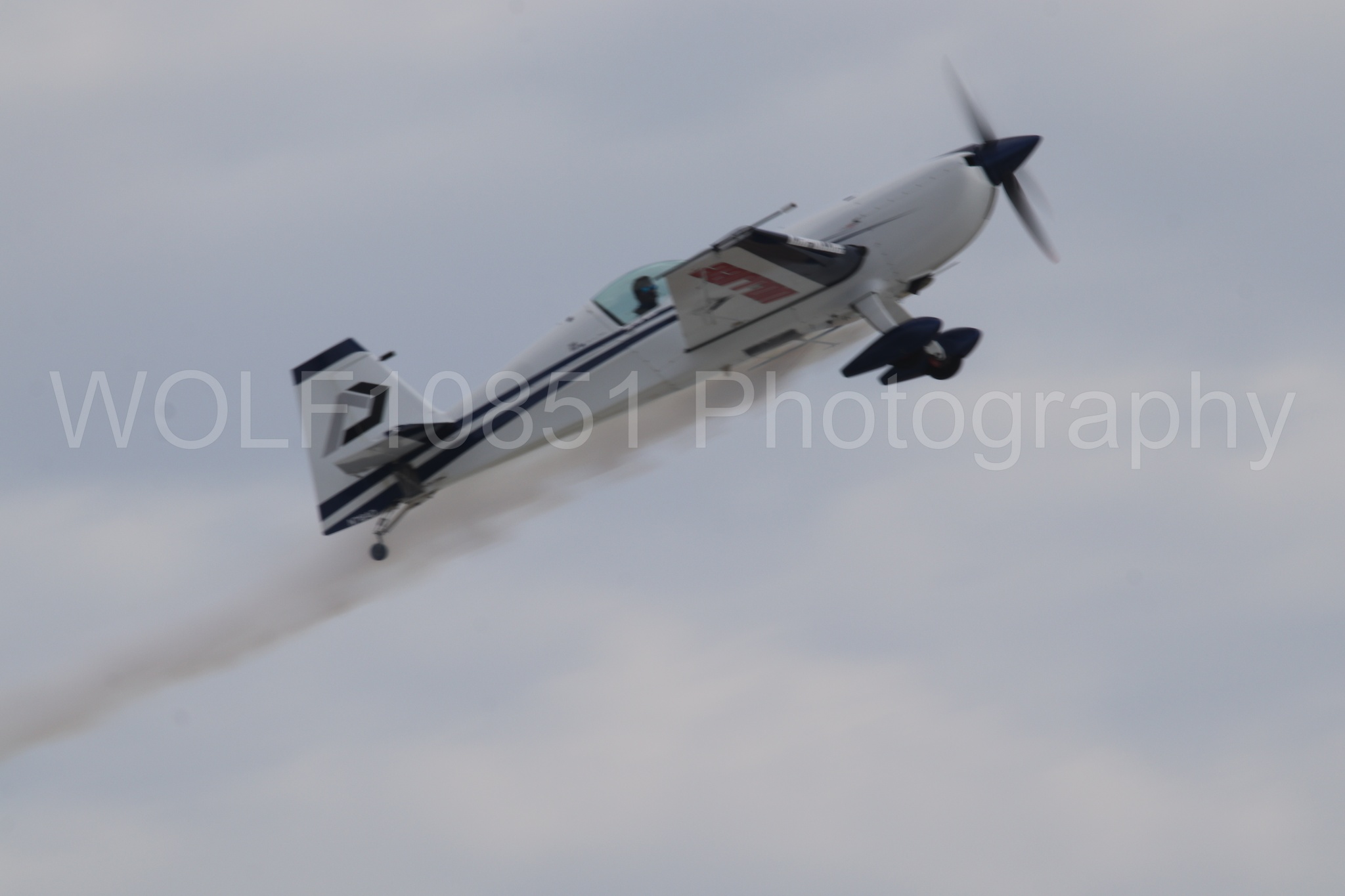Extra 330 SC | Aarron Deliu | WOLF10851 Photography