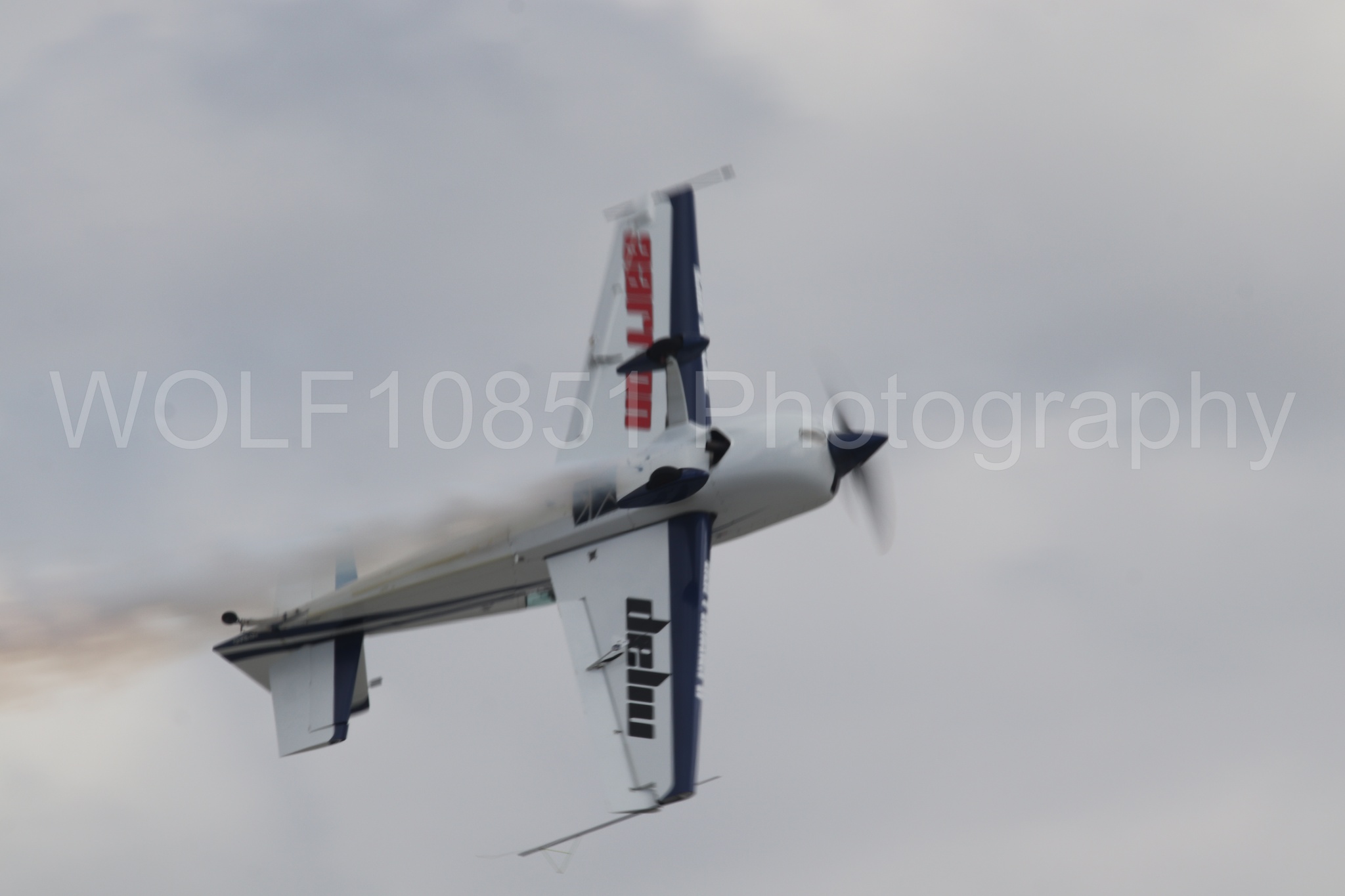 Extra 330 SC | Aarron Deliu | WOLF10851 Photography