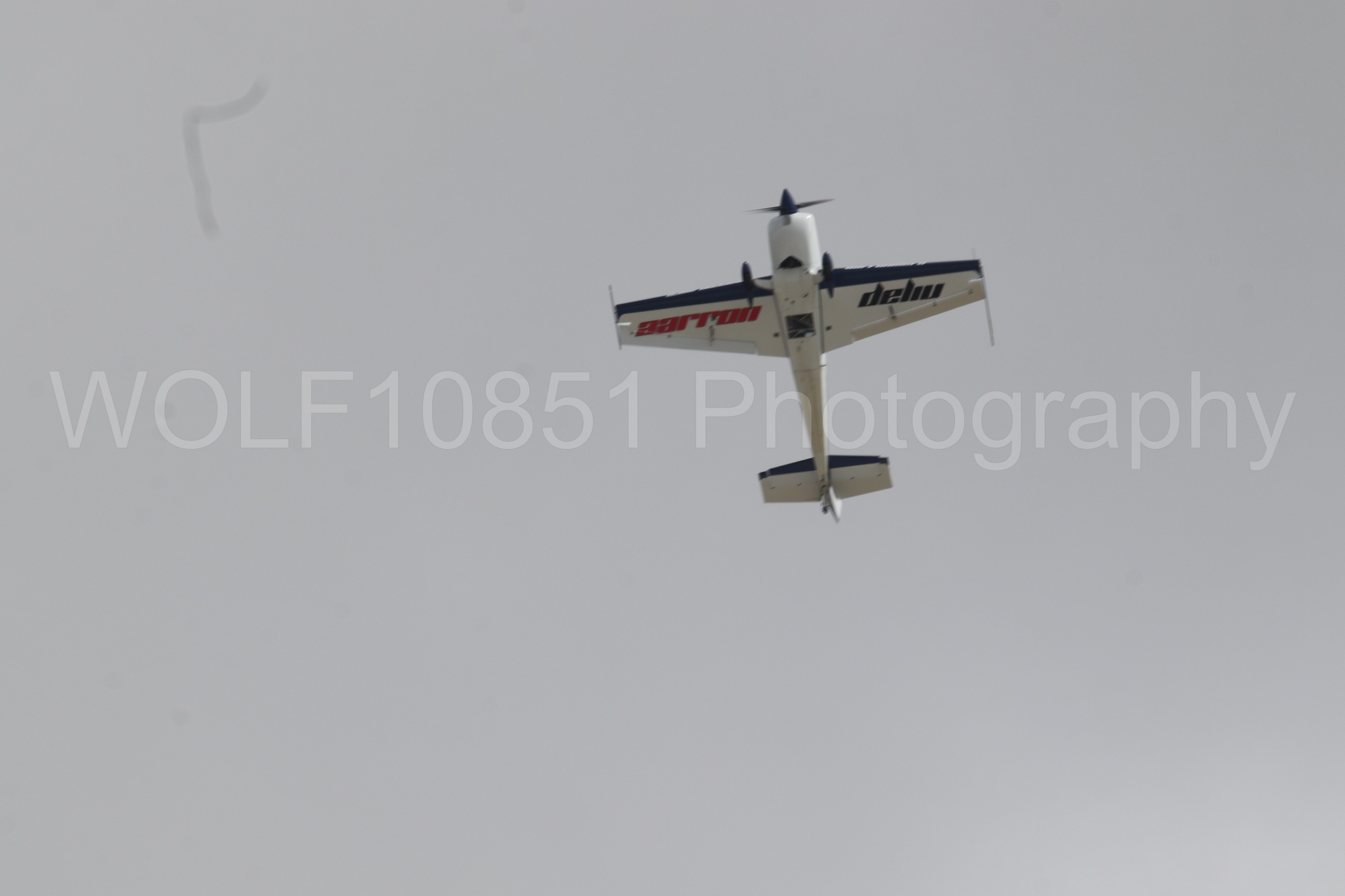 Extra 330 SC | Aarron Deliu | WOLF10851 Photography