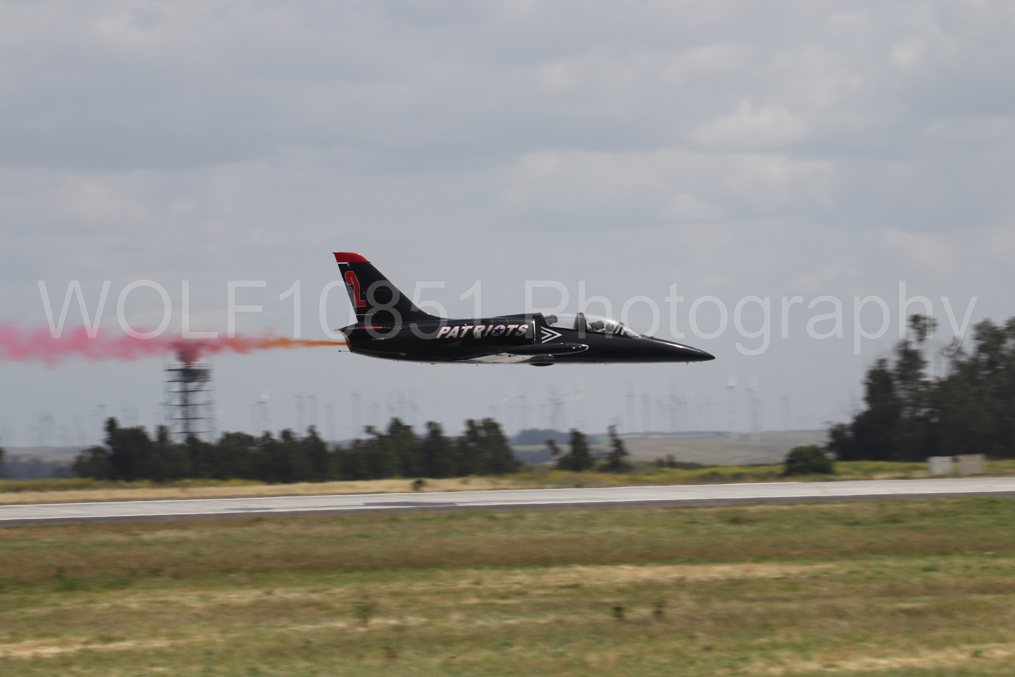 L-39 Albatros | All Black Red lettering | The Patriots Jet Demonstration Team | WOLF10851 Photography