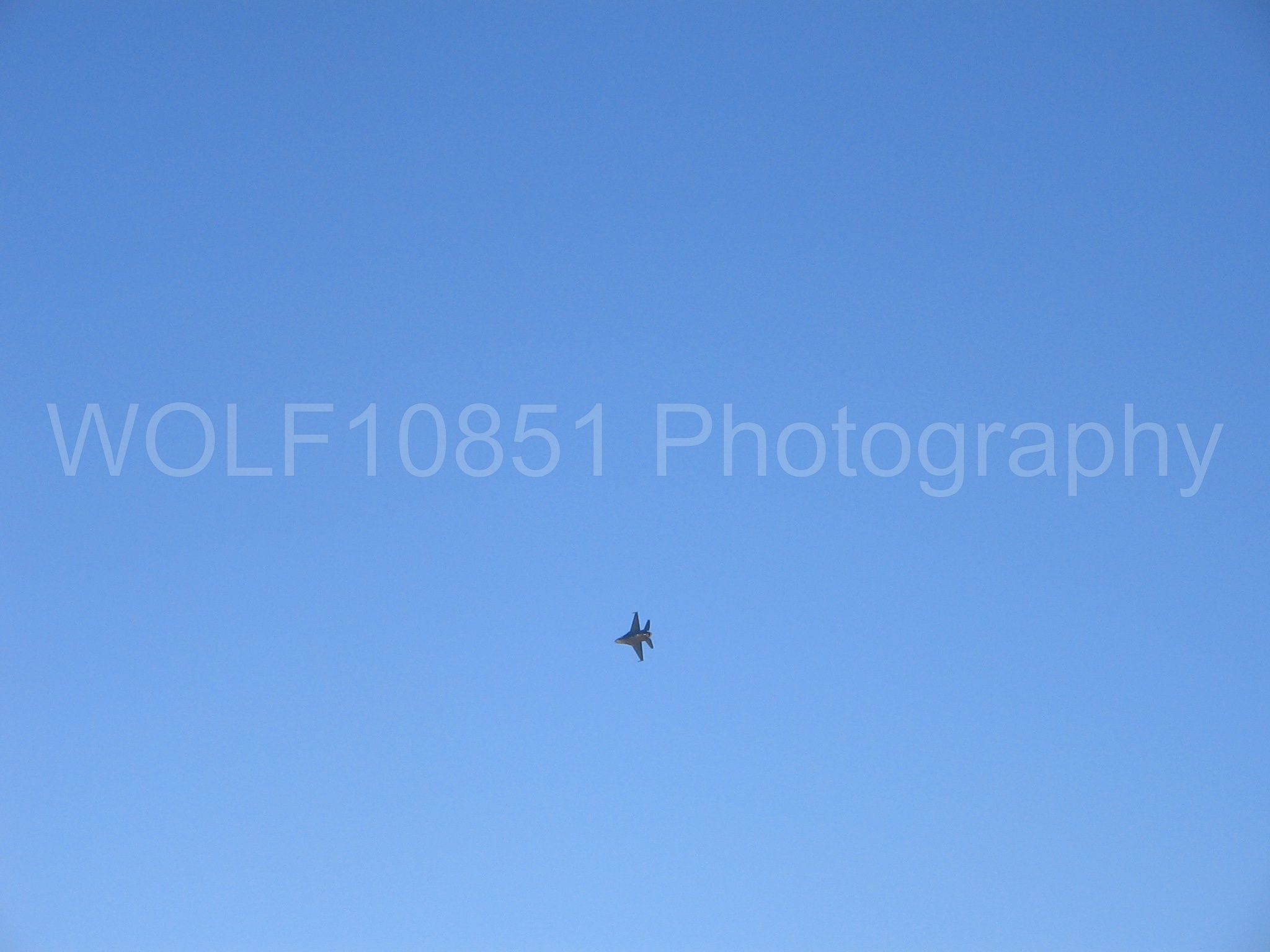 Aviation photography by WOLF10851 featuring F-16 Fighting Falcon, Edwards AFB 2005.