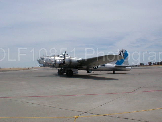 Aviation photography by WOLF10851 featuring B-17 Flying Fortress, Travis Airshow 2001.